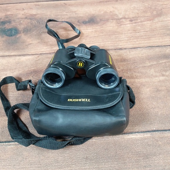 Bushnell Powerview 7 x 35 WA Binoculars 467 ft at 1000 yds w/ Case - Picture 1 of 7